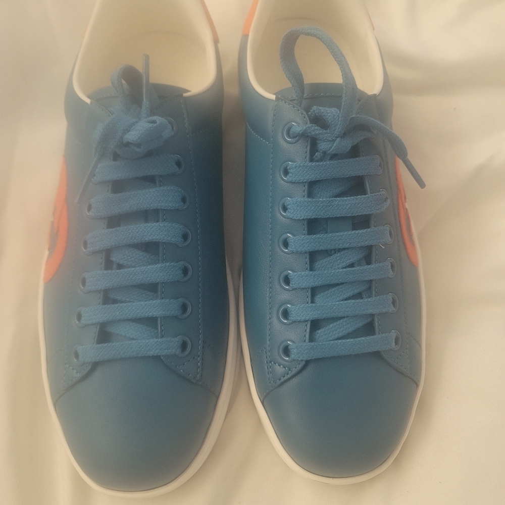 Brand New Gucci Sneakers - Picture 3 of 7